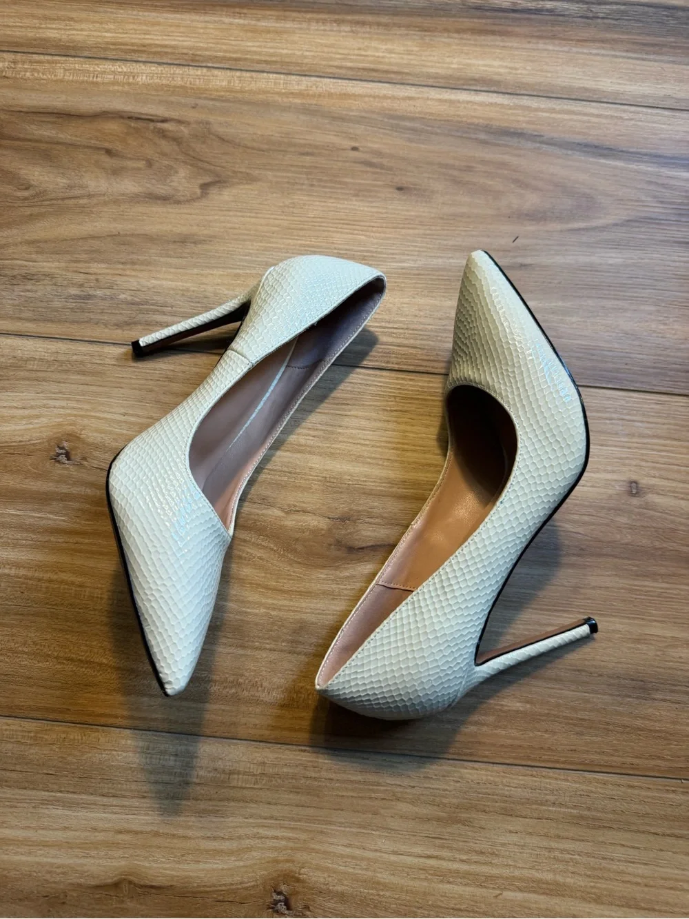 Pointed-Toe Stiletto Pumps in Light Yellow Textured Finish